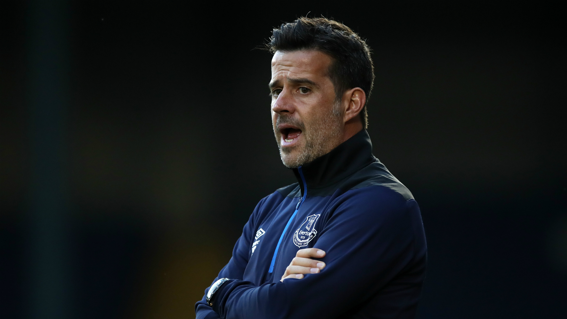 稳定球队士 稳定球队士